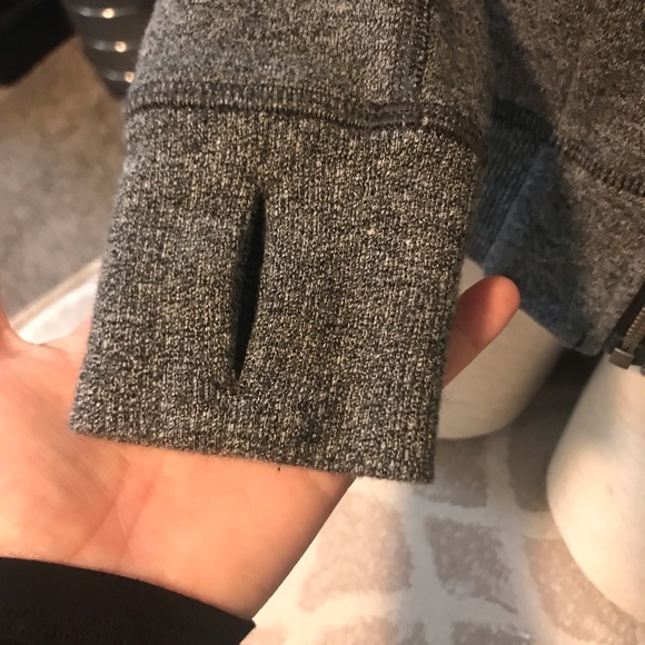 Lululemon Cowl Neck ZIP-Up Size 6 - Picture 3 of 6